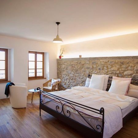Bed and Breakfast Aux Trois Soleils Chexbres Exterior foto