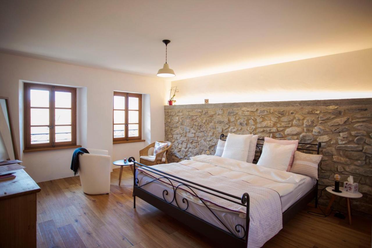 Bed and Breakfast Aux Trois Soleils Chexbres Exterior foto
