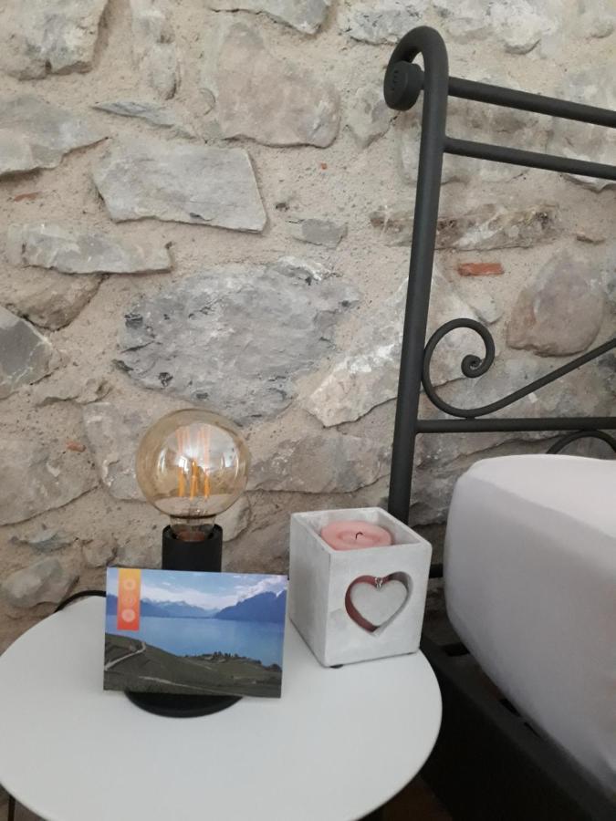 Bed and Breakfast Aux Trois Soleils Chexbres Exterior foto